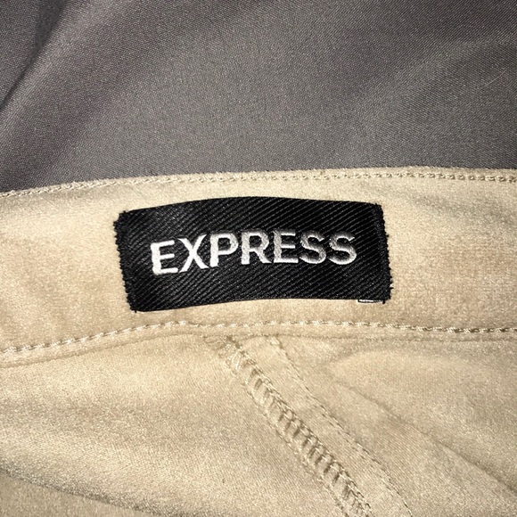 Express skirt - Picture 2 of 3